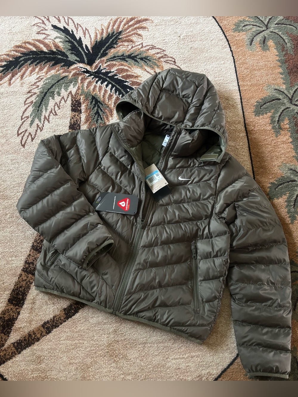 Nike Therma Fit Windrunner Hooded Olive Primaloft Puffer Wmns Sz M HV2457-22